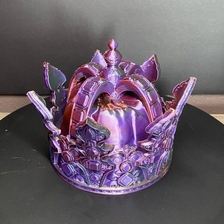 Crown Dice Vault  | Fates End | 3D Printed | Fantasy | DnD | RPG | Roleplay Gaming | Gaming Gear