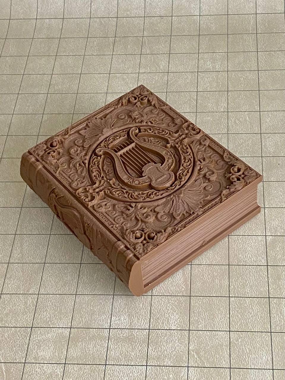 Bard Tome - Perfect for cards, dice, and minis | Fates End | Fantasy | DnD | RPG | Roleplay Gaming | MTG Magic Card Box | Gamer Gift