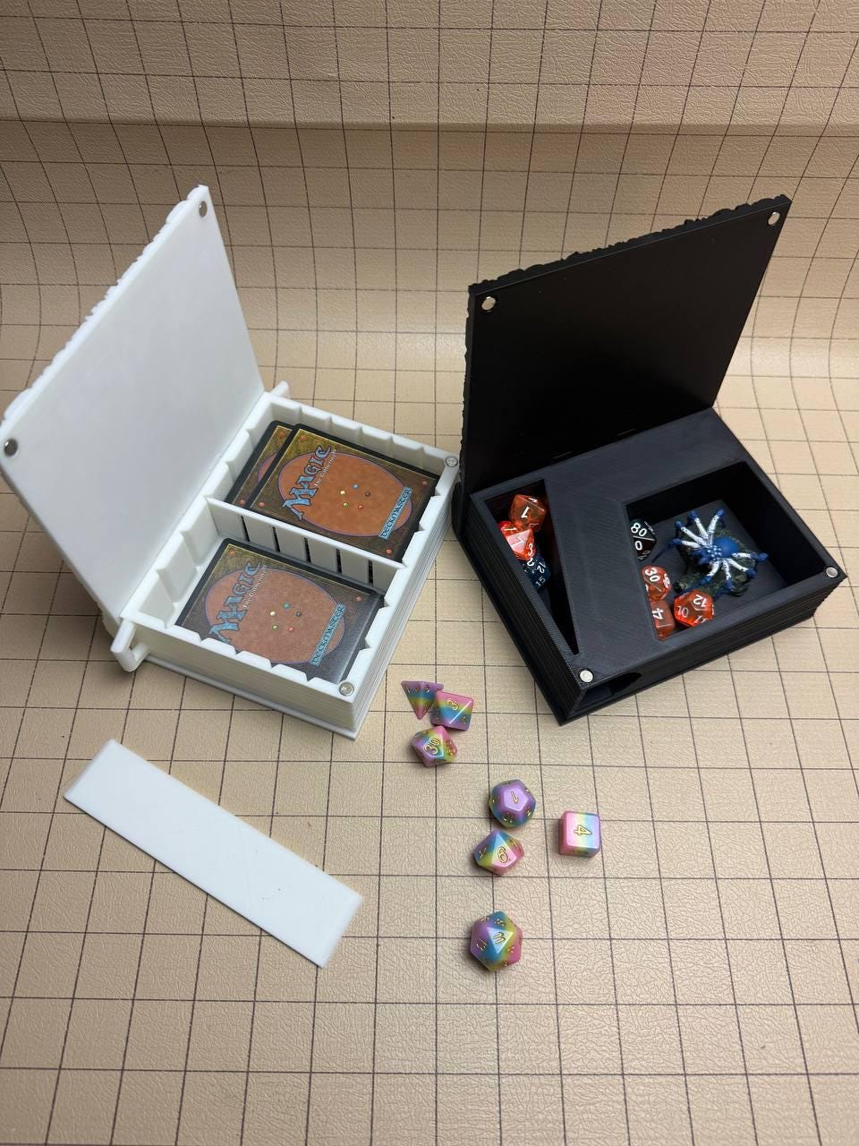 Painted Lovecraftian Tome Reforged | Fates End | Fantasy | DnD | RPG | Roleplay Gaming | MTG Magic Card Box | Gamer Gift