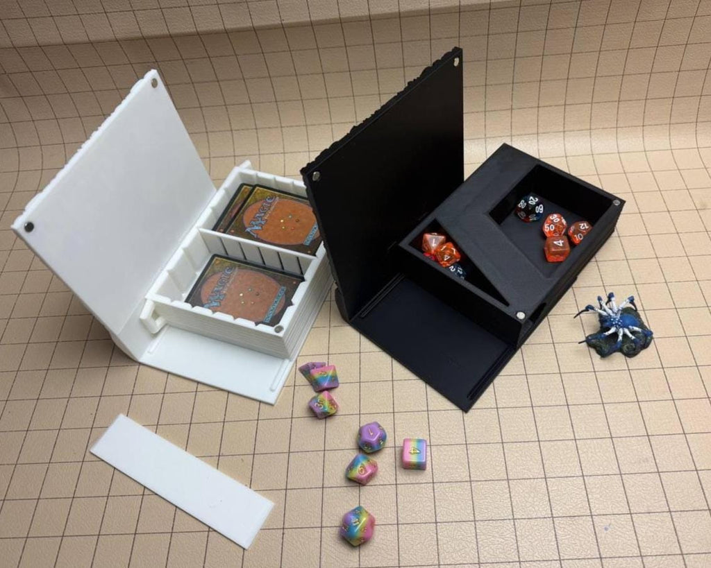 Painted Lovecraftian Tome Reforged | Fates End | Fantasy | DnD | RPG | Roleplay Gaming | MTG Magic Card Box | Gamer Gift