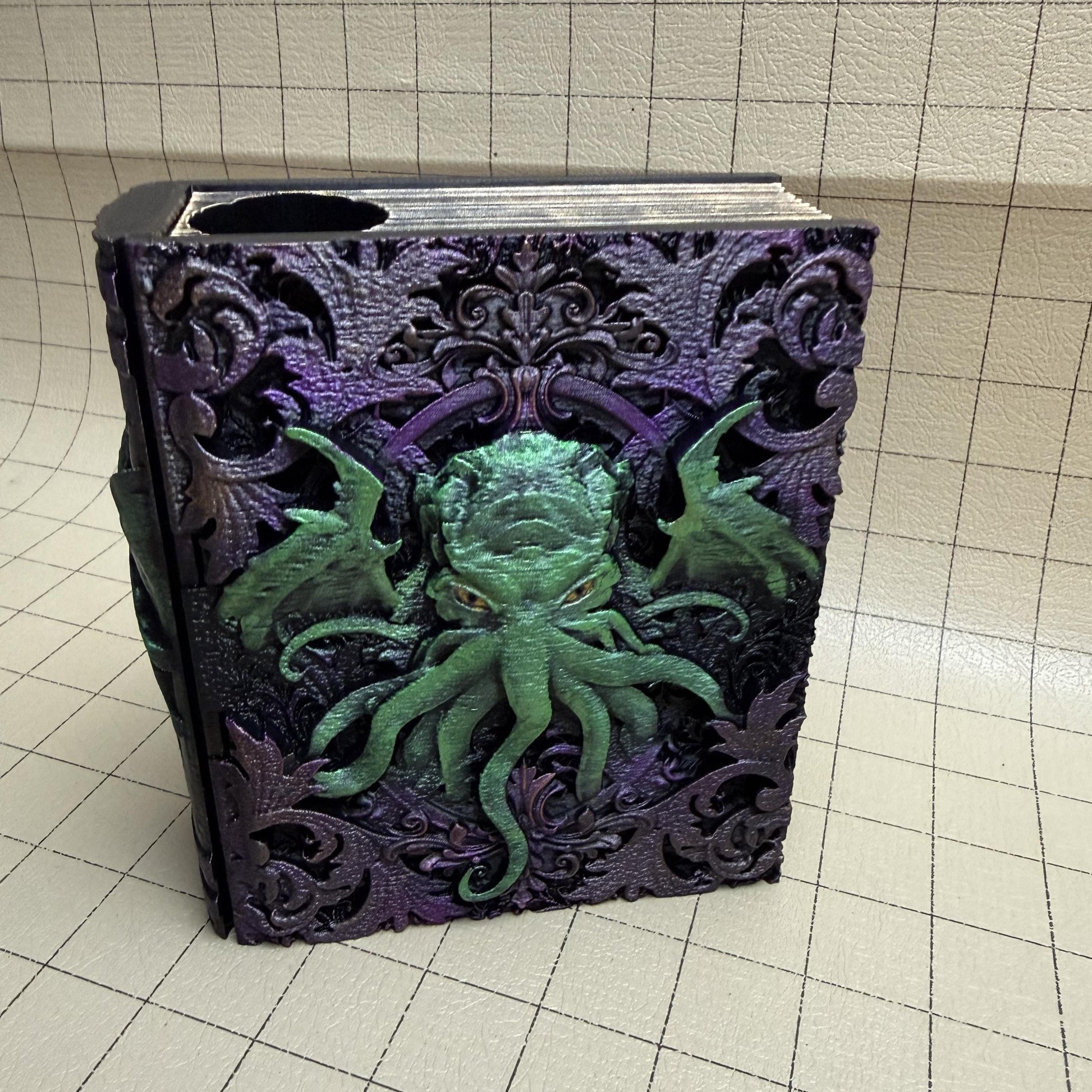 Painted Lovecraftian Tome Reforged | Fates End | Fantasy | DnD | RPG | Roleplay Gaming | MTG Magic Card Box | Gamer Gift
